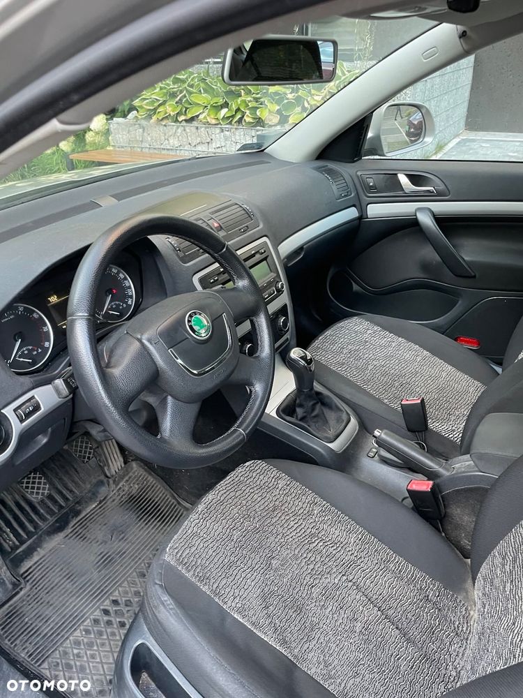 Skoda Octavia - 7