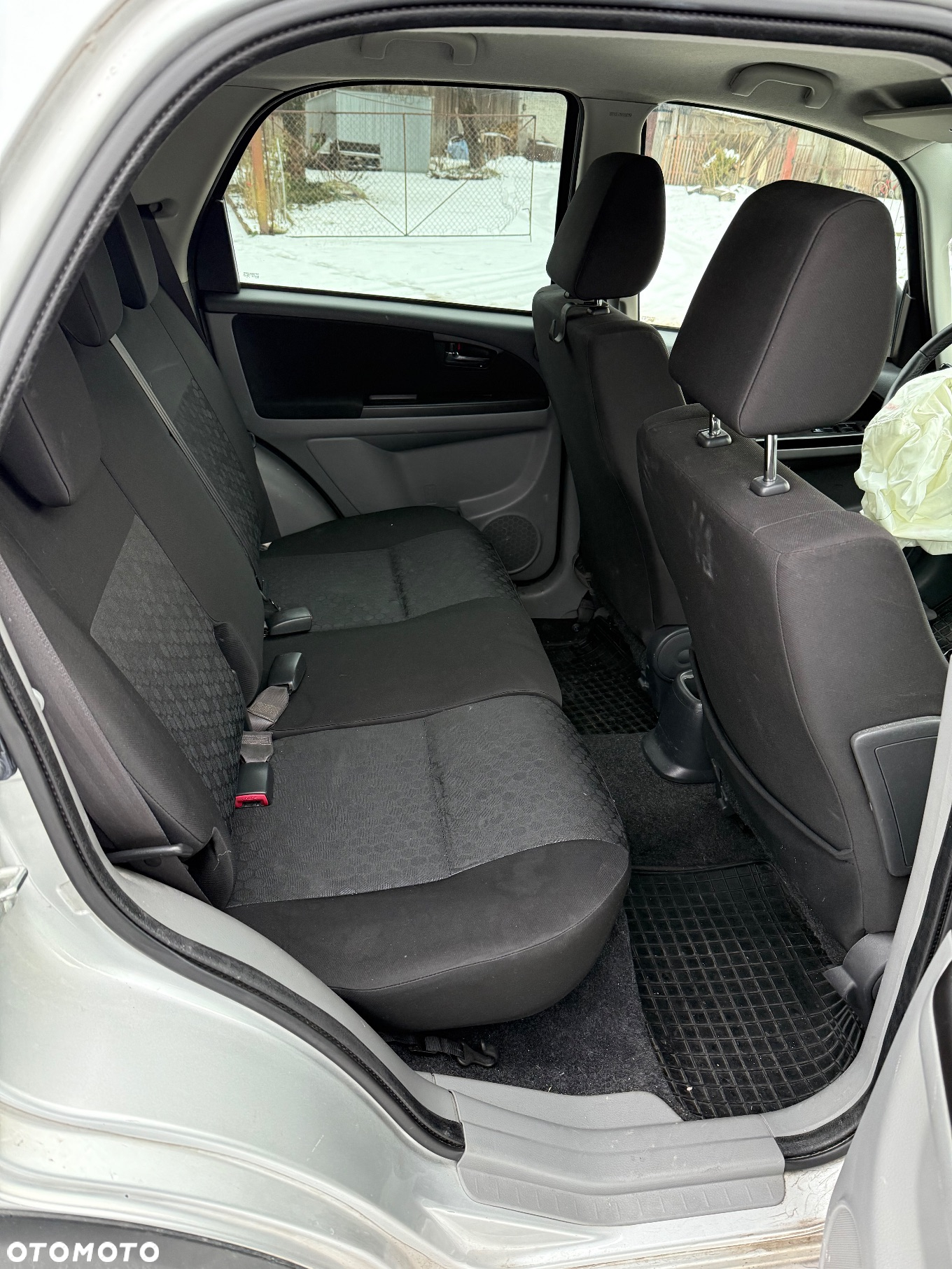 Suzuki SX4 - 10