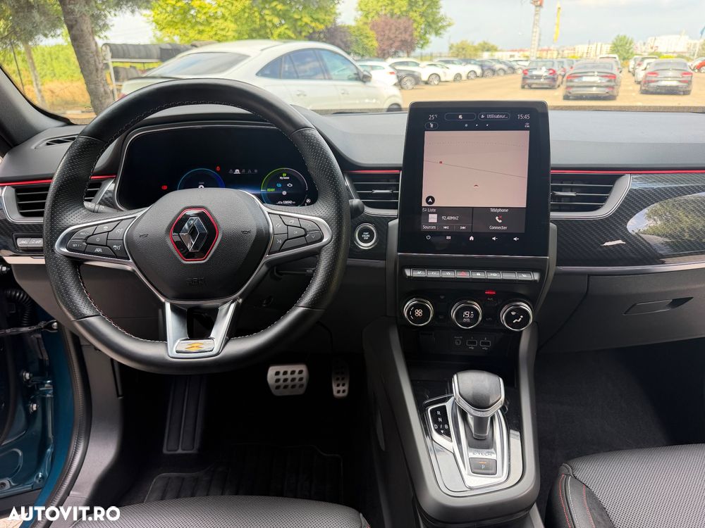 Renault Arkana E-TECH 145 R.S.LINE - 32