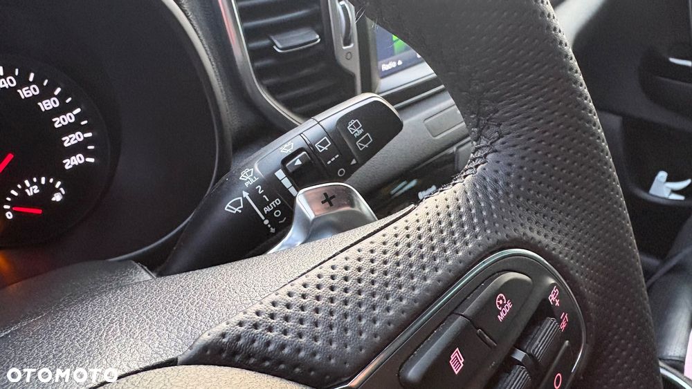 Kia Sportage 1.6 T-GDI AWD DCT GT LINE - 19