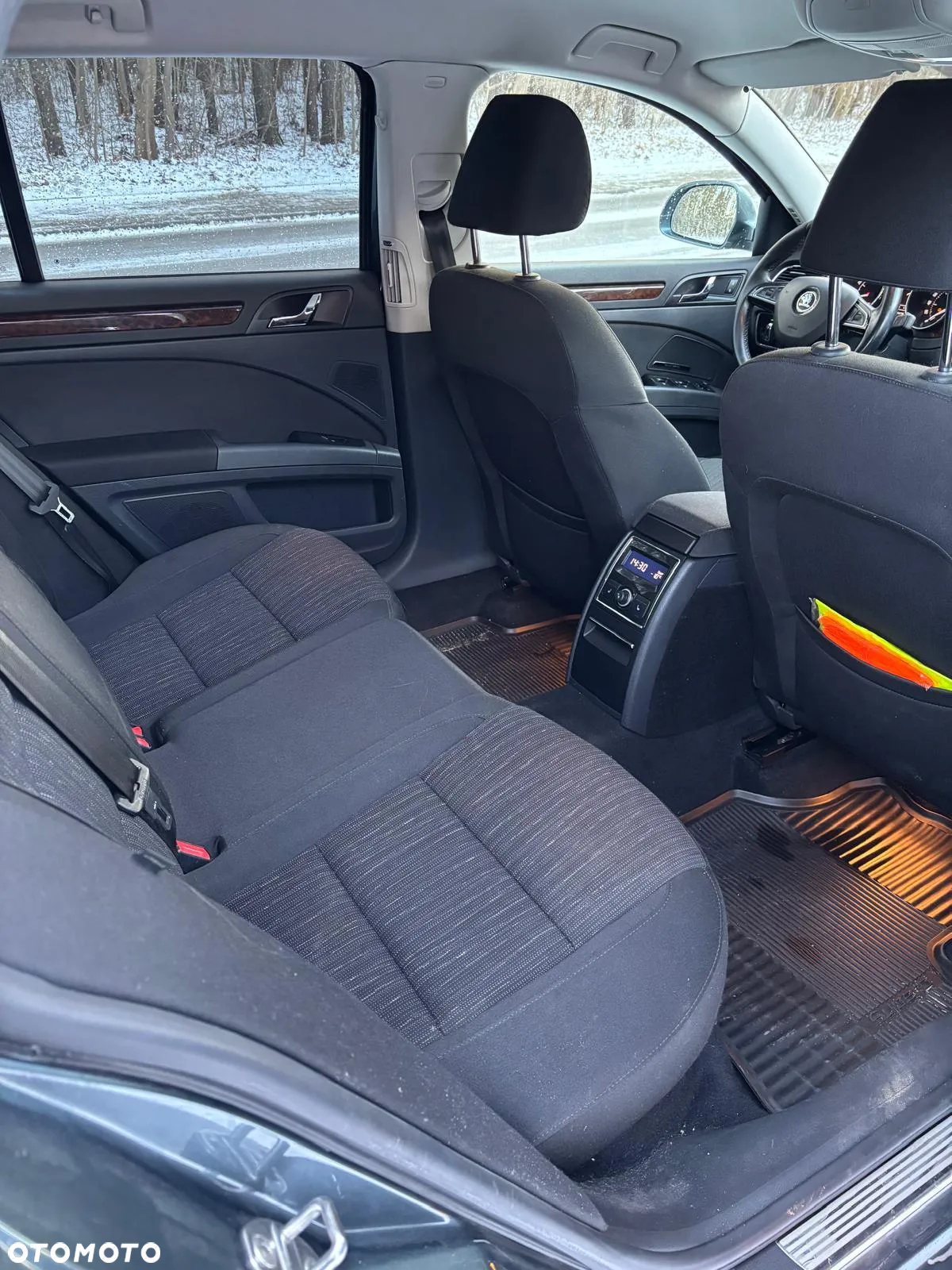Skoda Superb 1.8 TSI Elegance DSG - 6