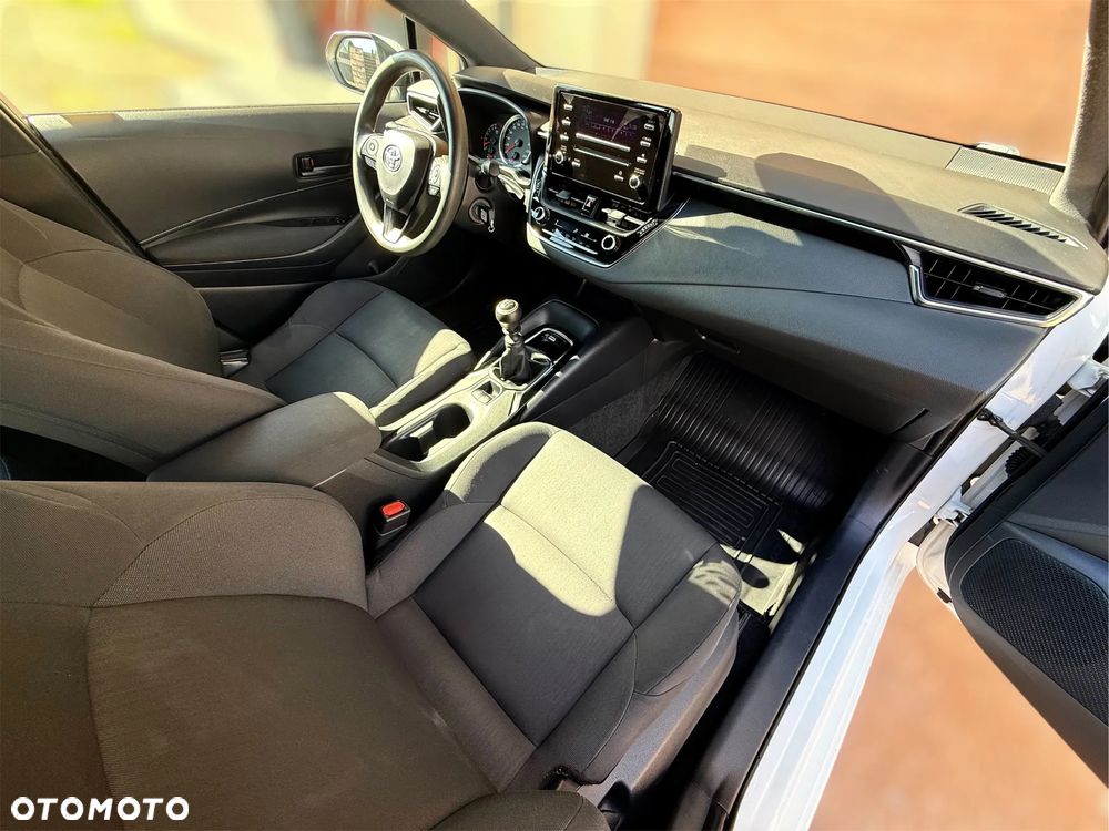 Toyota Corolla 1.2 T Comfort - 11