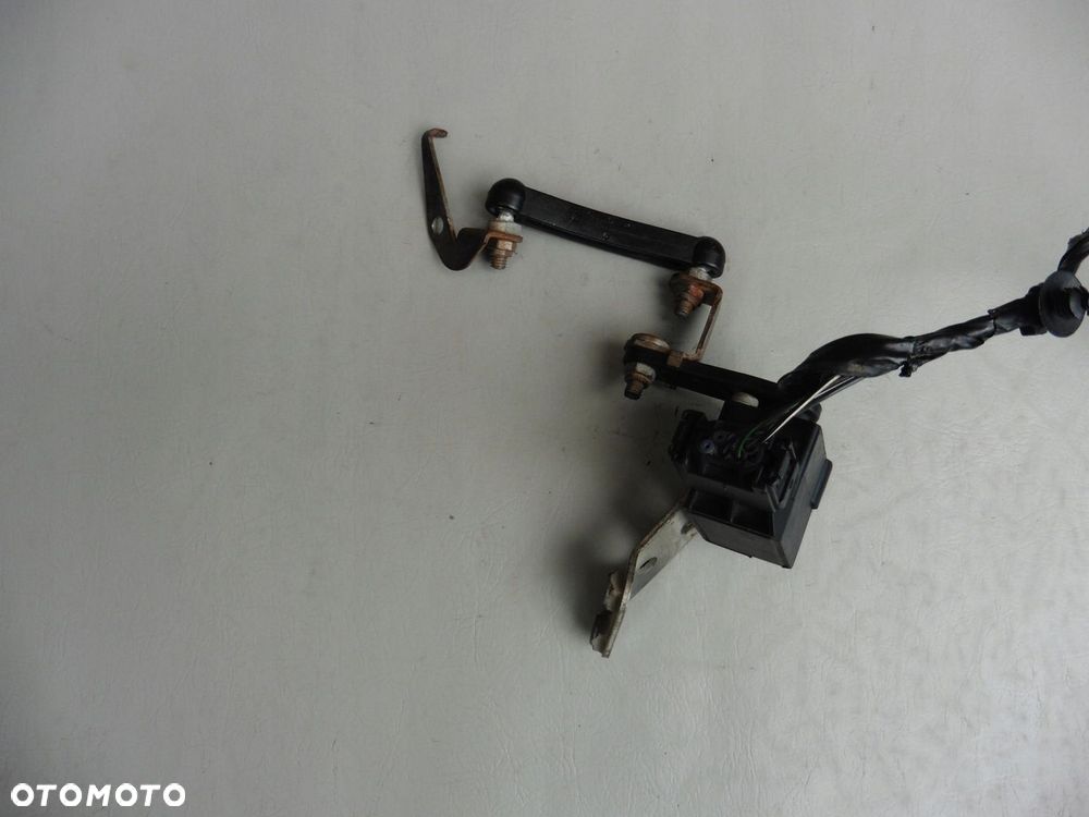 Czujnik poziomowania świateł 1093698 BMW E39 E46 X3 E83 X5 E53 - 2