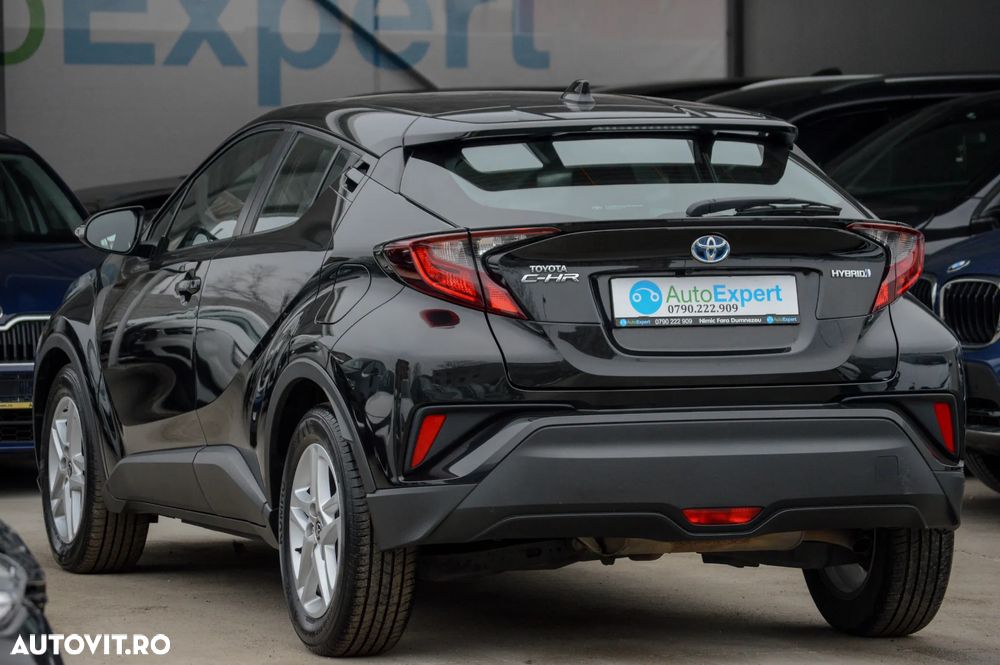 Toyota C-HR Business-Edition - 16