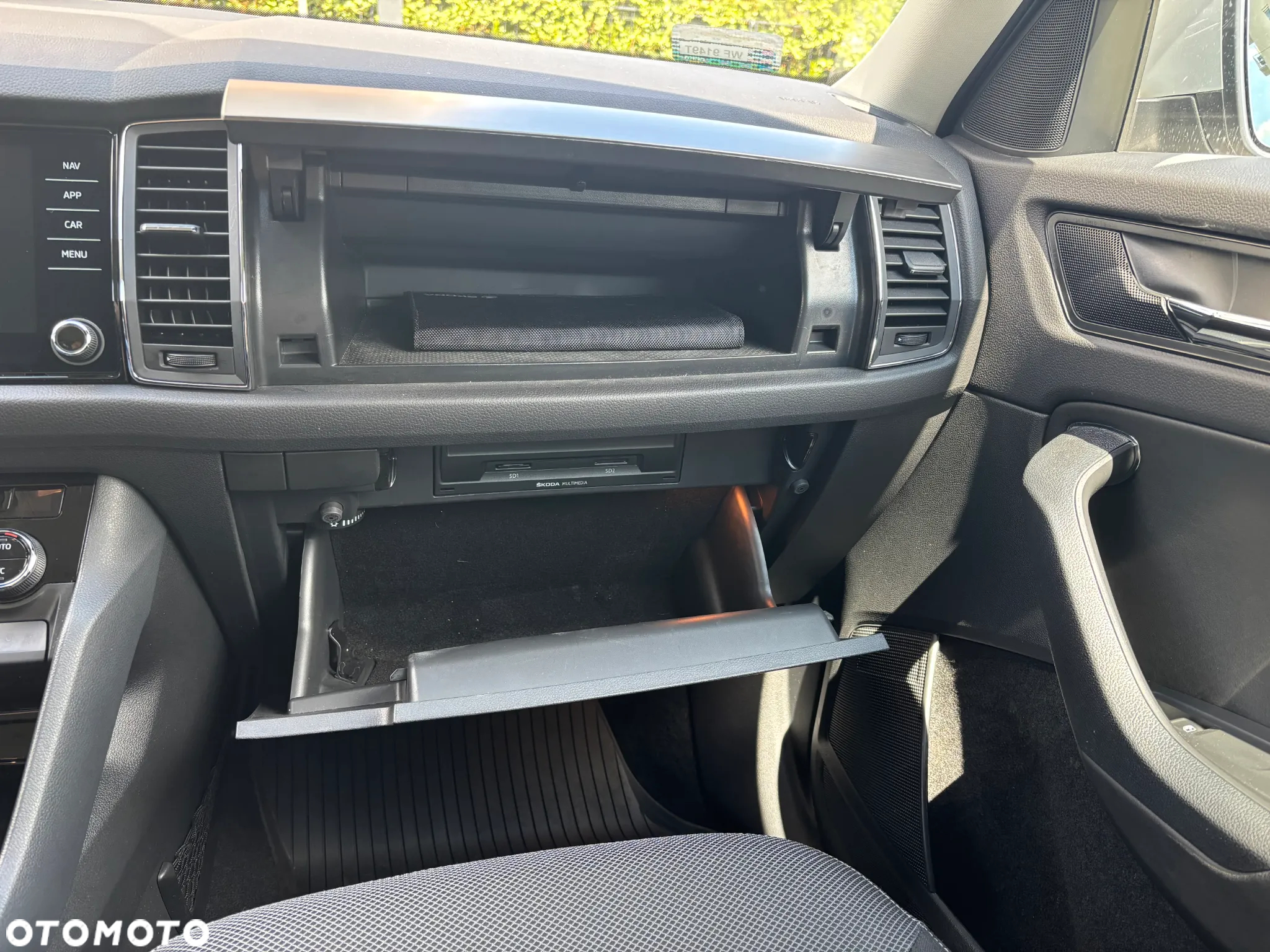 Skoda Kodiaq 2.0 TSI 4x4 Business DSG - 8