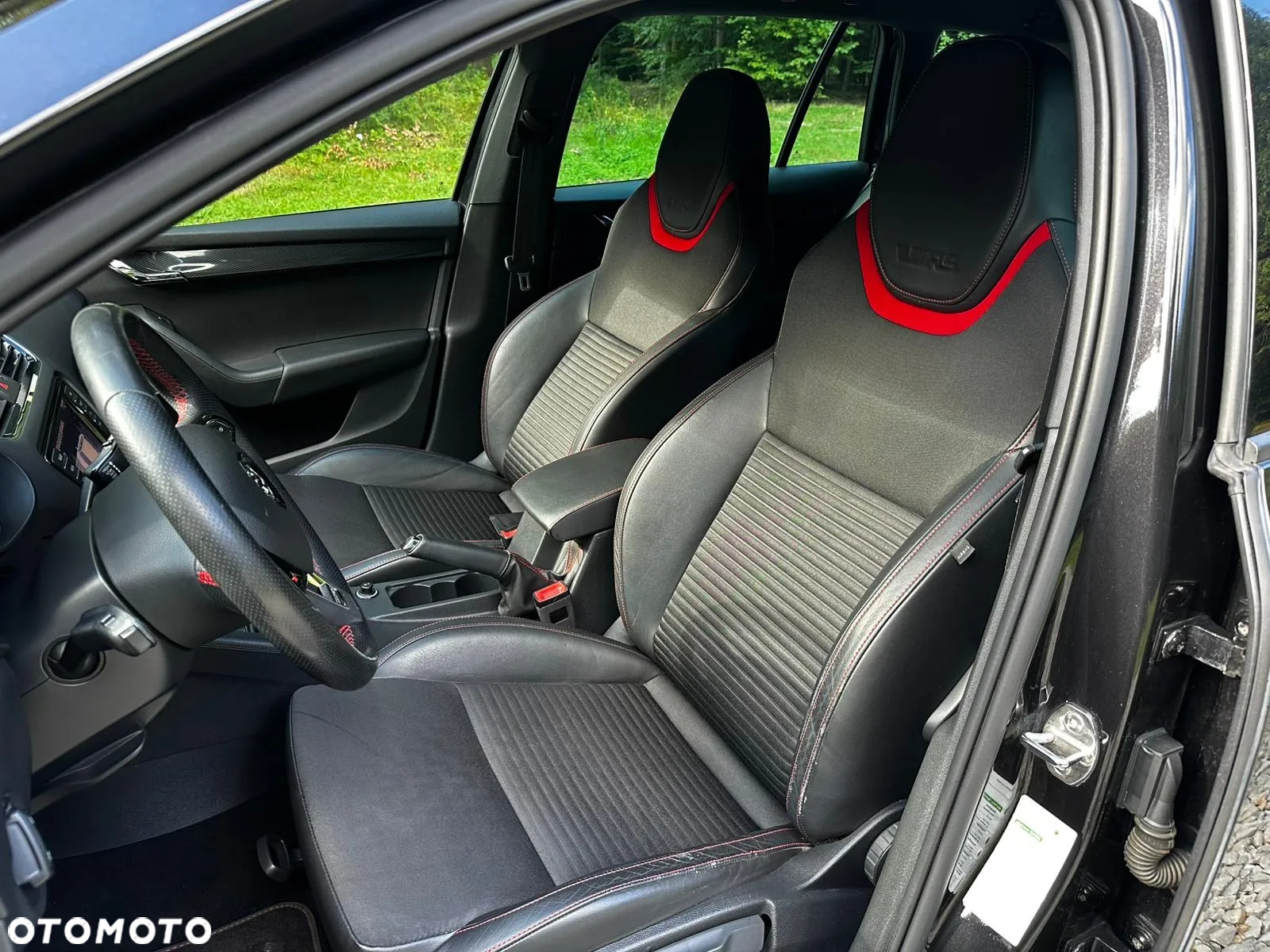 Skoda Octavia Combi 2.0 TDI RS - 17
