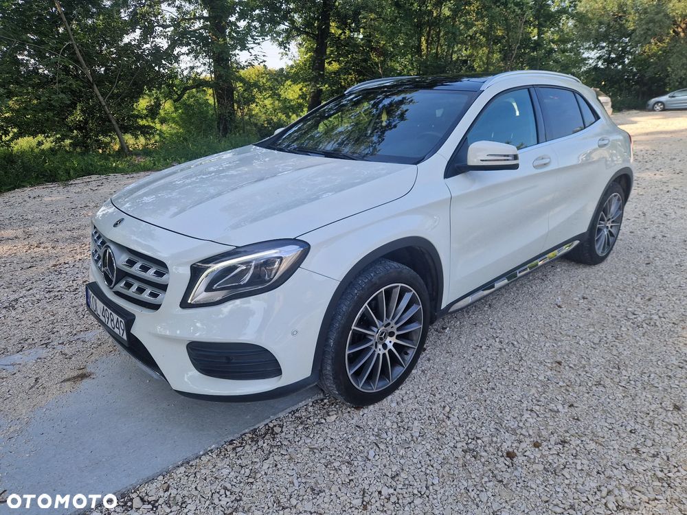 Mercedes-Benz GLA 250 4-Matic - 2