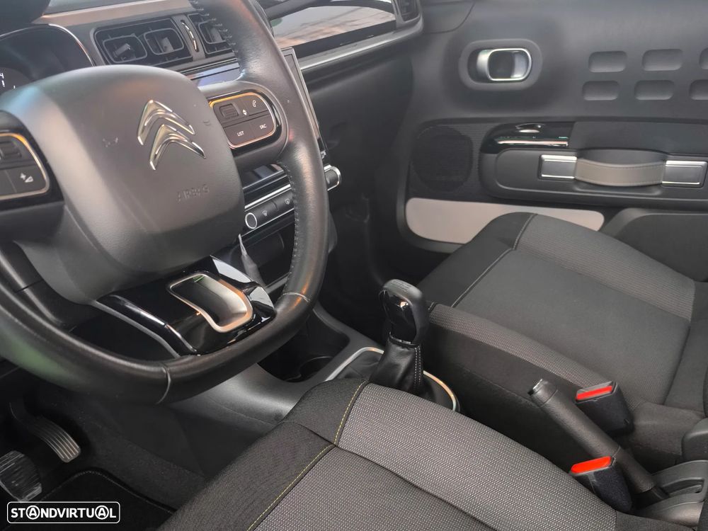Citroën C3 Pure Tech S&S Shine - 3