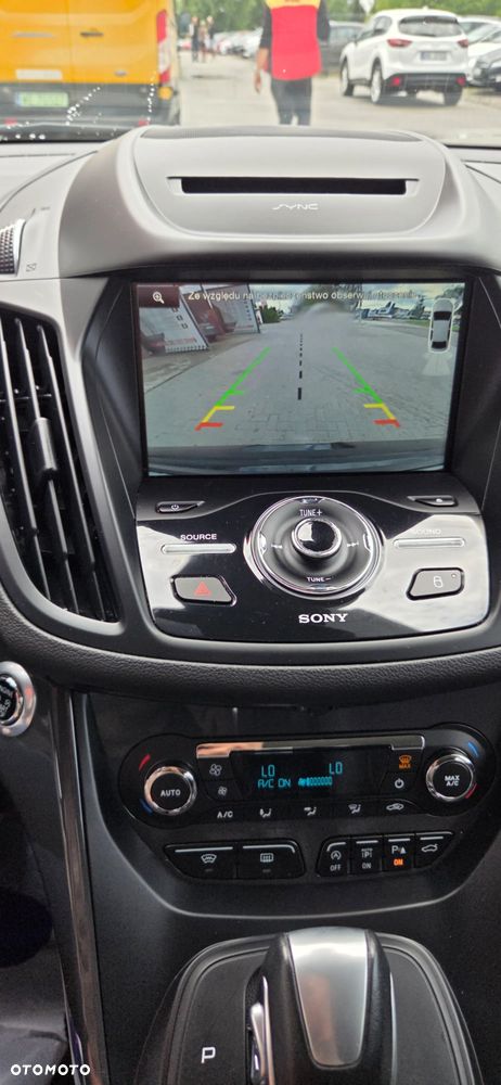Ford Kuga 2.0 TDCi 4x4 Titanium - 27