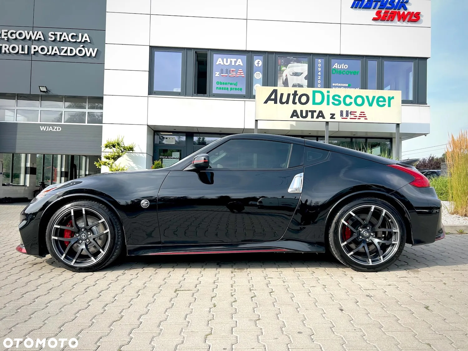 Nissan 370 Z - 4