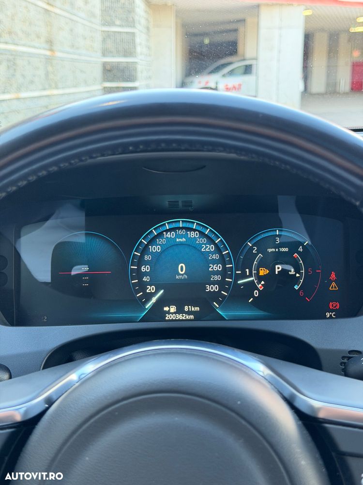 Jaguar F-Pace 30d AWD R-Sport - 20