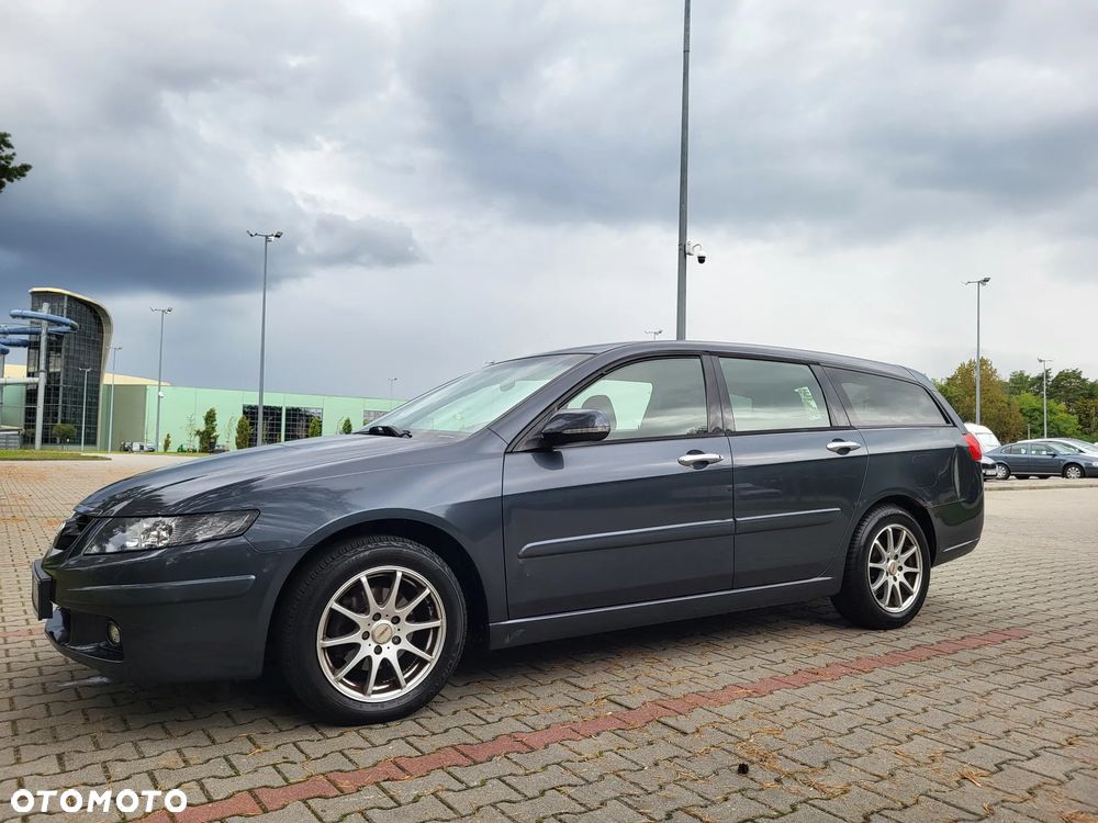 Honda Accord 2.0 Comfort - 2