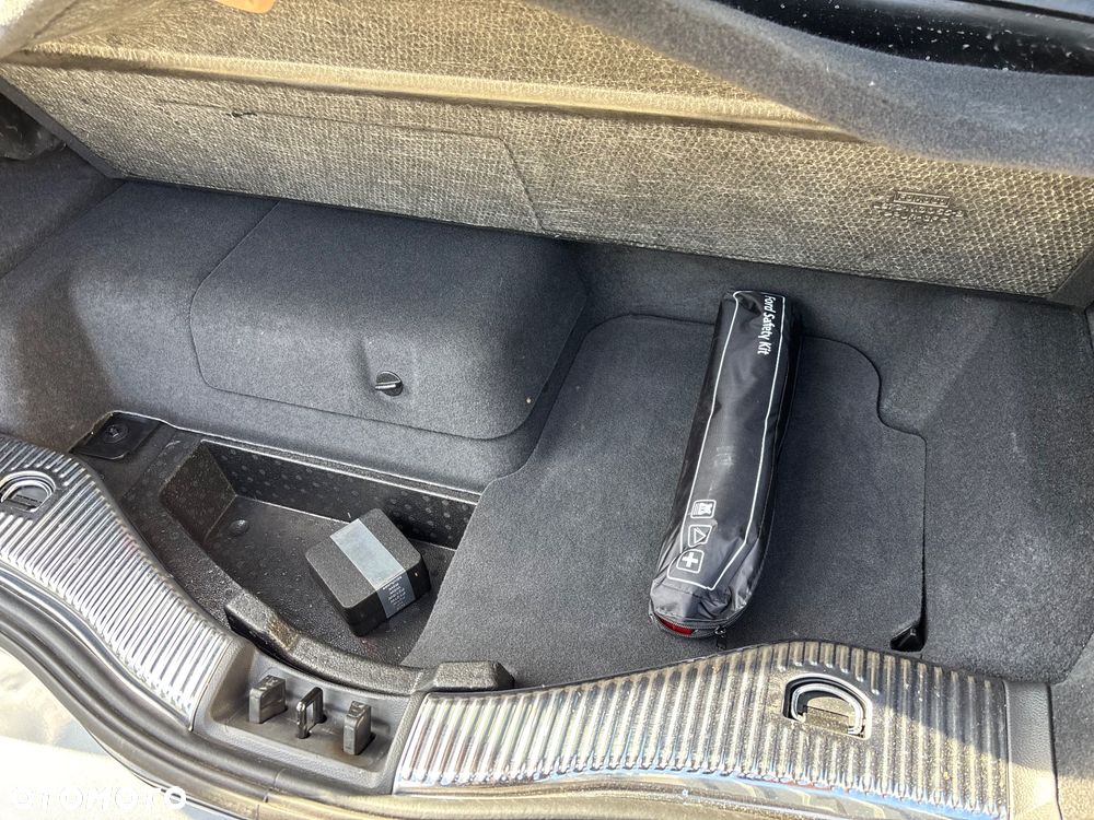 Ford Mondeo - 26
