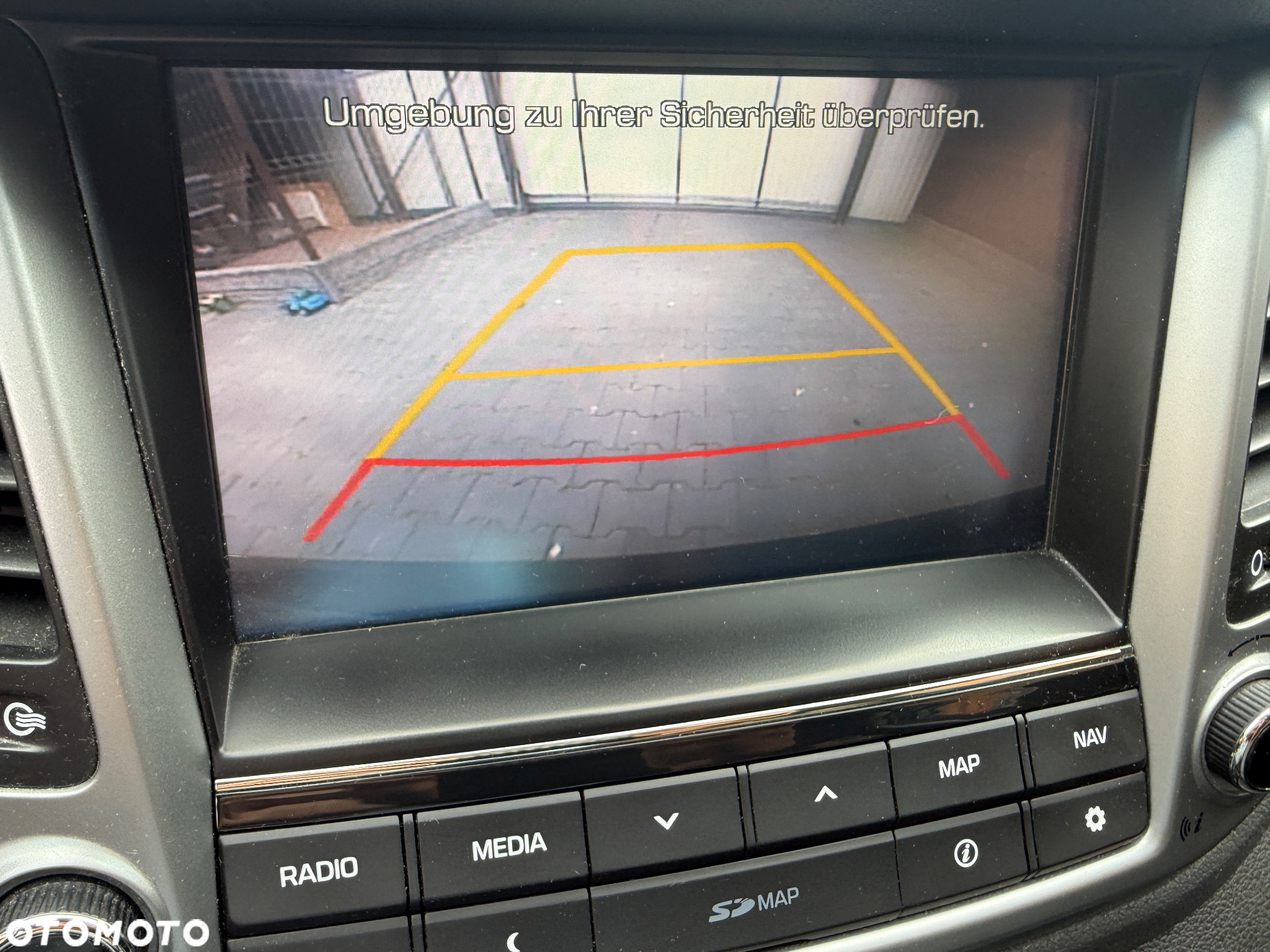 Hyundai Tucson 2.0 CRDi 4WD Automatik Advantage - 17