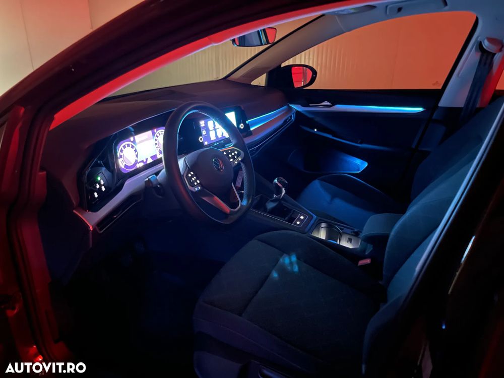 VOLKSWAGEN Golf 2021 — imagine 32