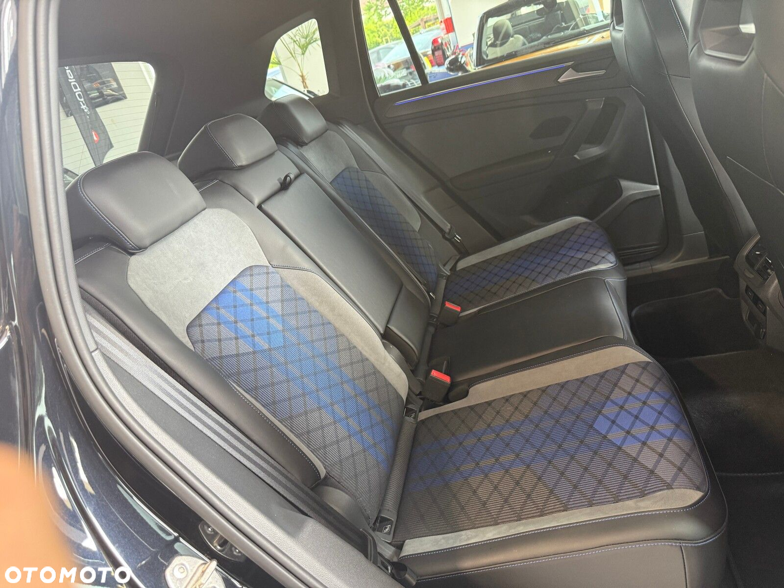 Volkswagen Tiguan - 14