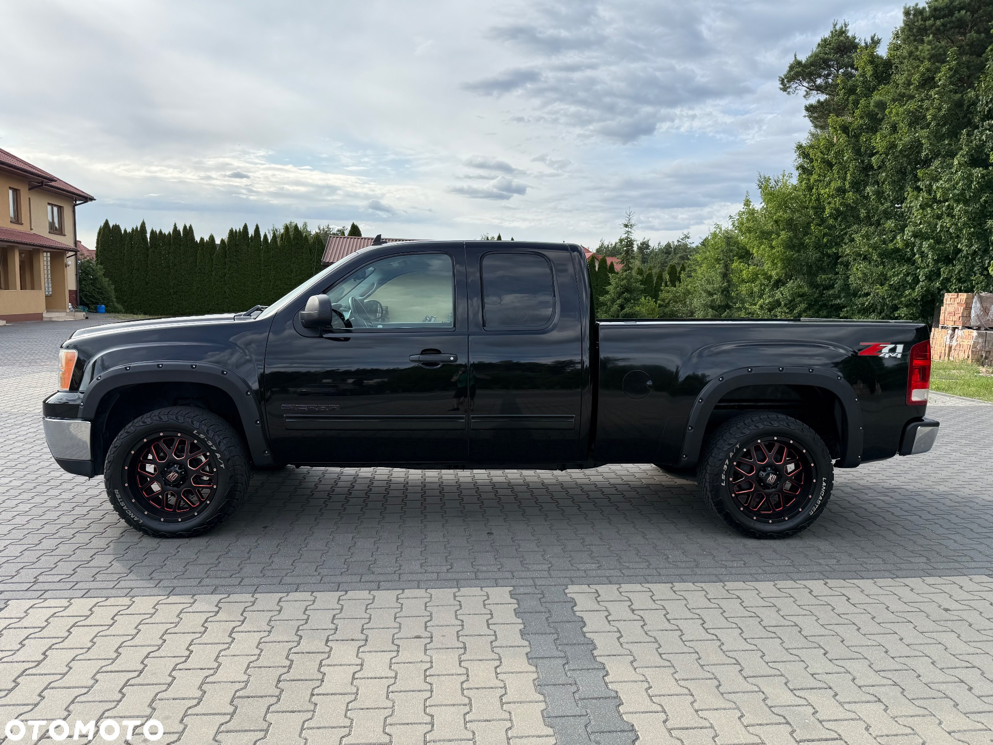 GMC Sierra - 6