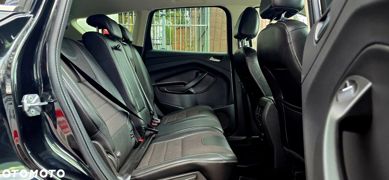 Ford Kuga 2.0 TDCi Titanium - 13