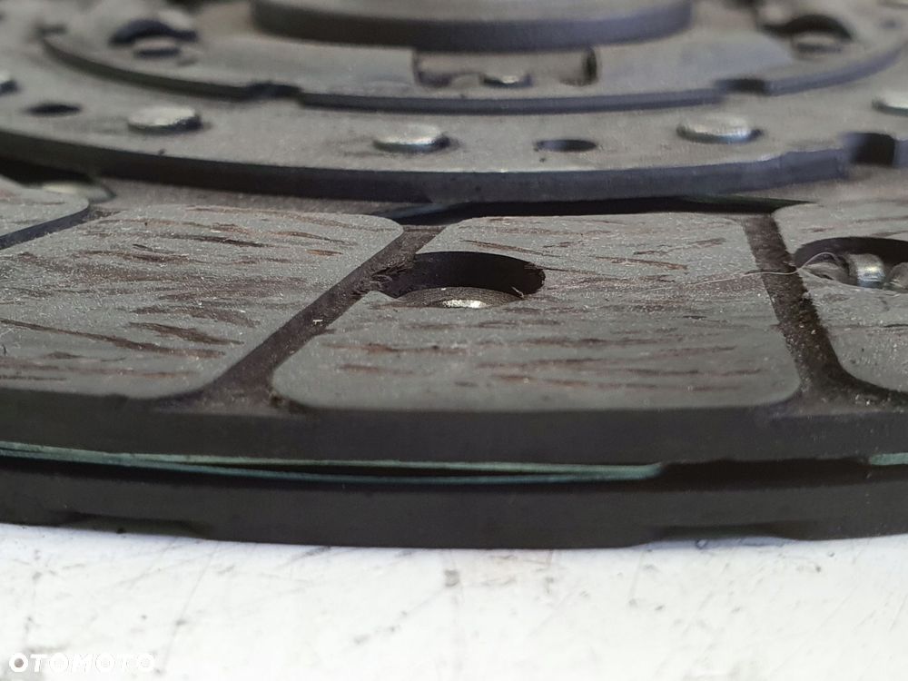 Volvo V50 S40 II lift 1.6 D2 DOCISK TARCZA sprzęgło Luk D4162T - 10