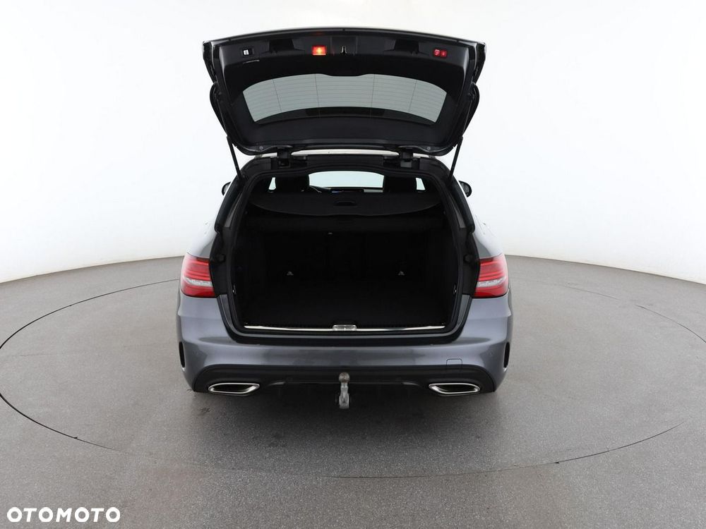 Mercedes-Benz Klasa C 200 4Matic 9G-TRONIC AMG Line - 20