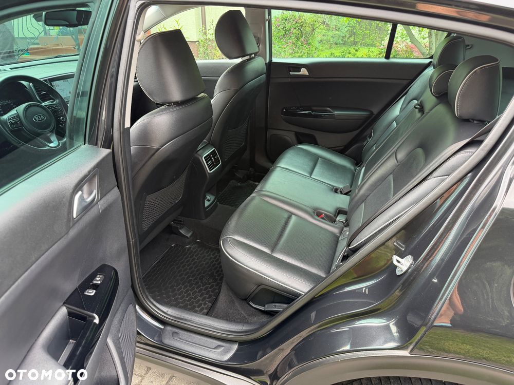 Kia Sportage 1.6 GDI 2WD DREAM-TEAM EDITION - 27