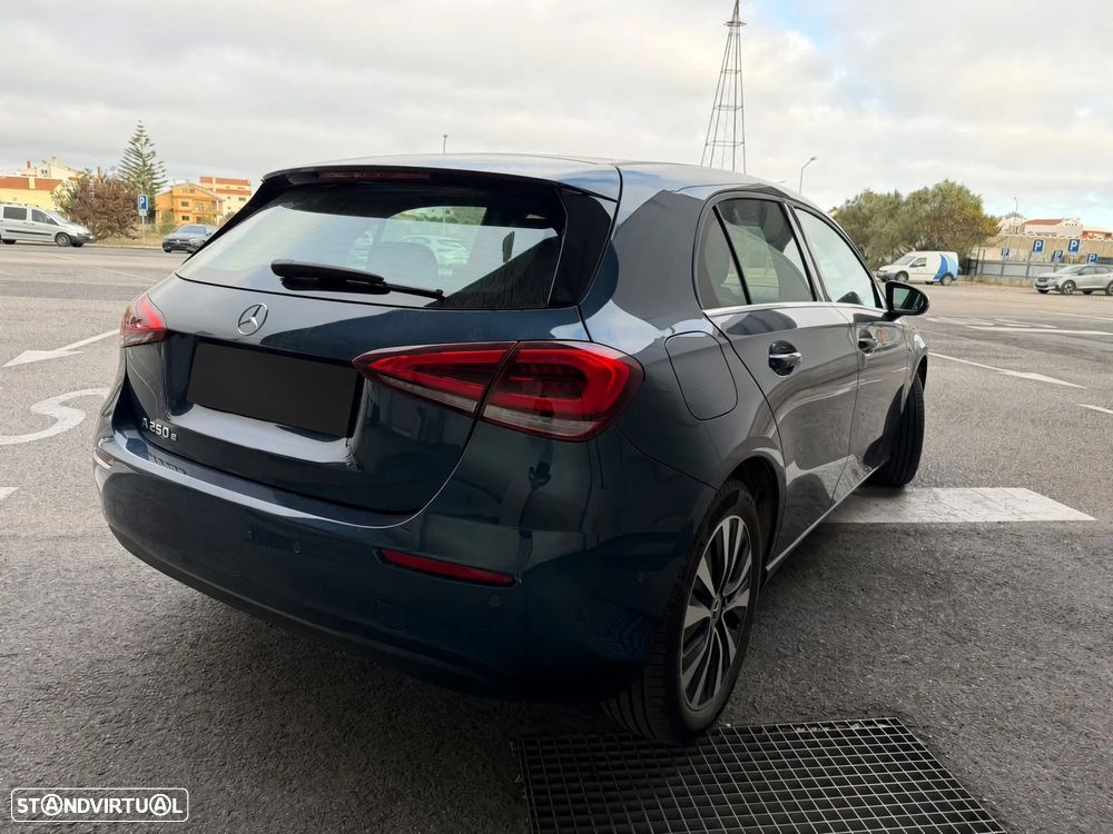 Mercedes-Benz A 250 e 8G-DCT Progressive - 3