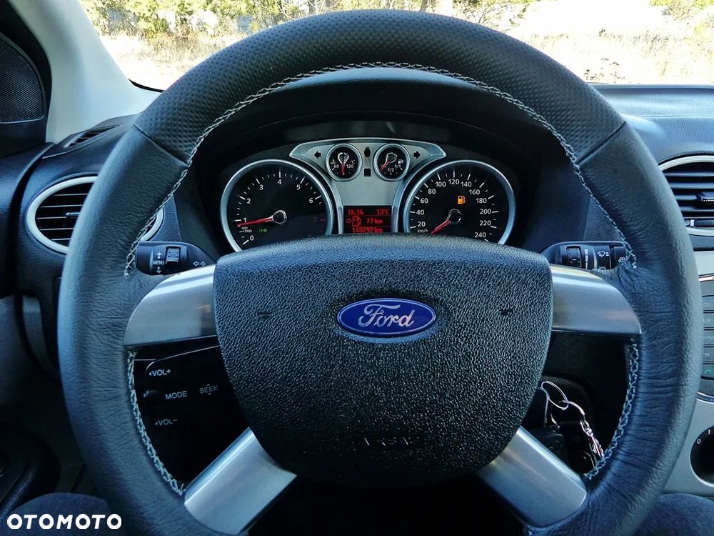 Ford Focus 1.6 Silver X - 27
