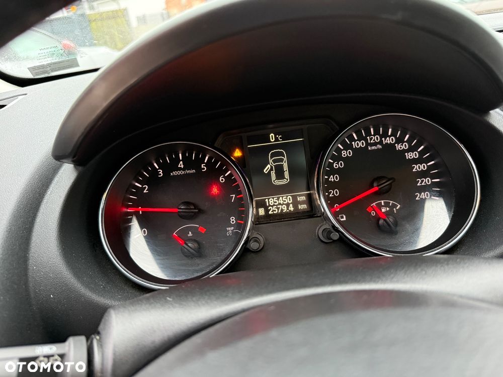 Nissan Qashqai 1.6 acenta - 13