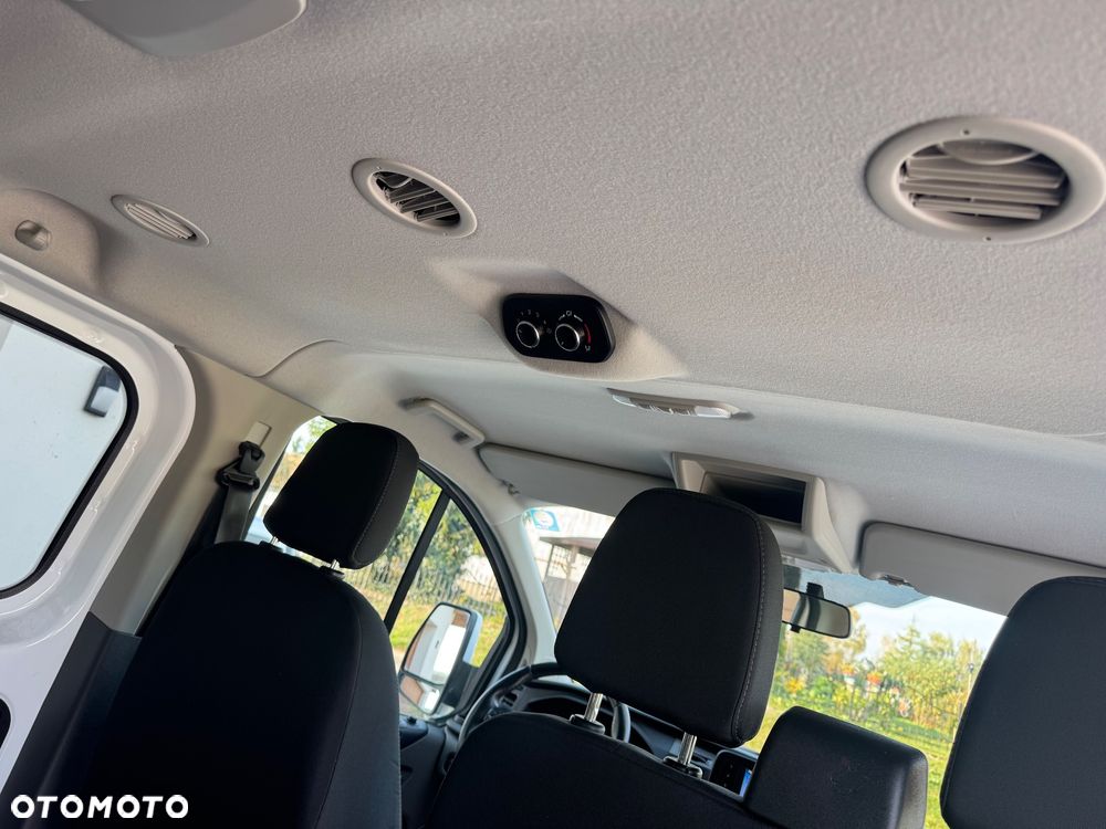 Ford Transit Custom 300 L1H1 Ambiente (bryg.) - 13