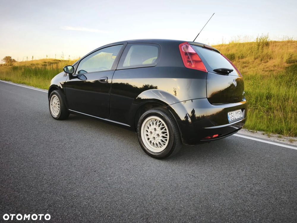Fiat Grande Punto - 7