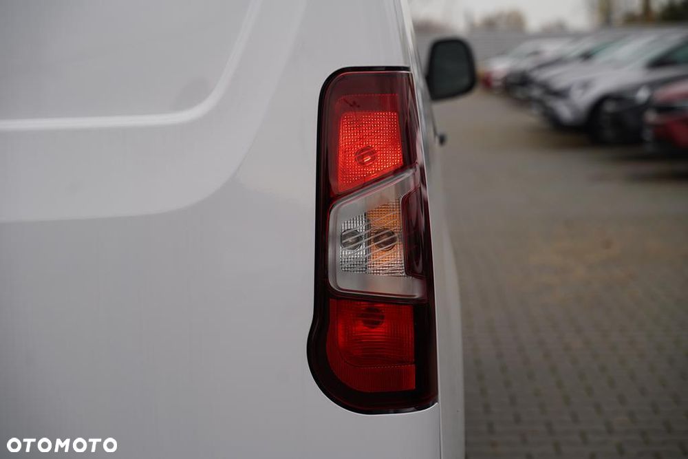 Opel Combo Van 1.5 BlueHDi L2 EAT8 - 31