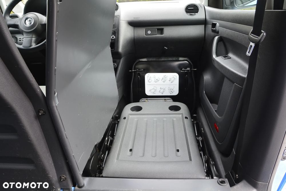 Volkswagen Caddy - 31
