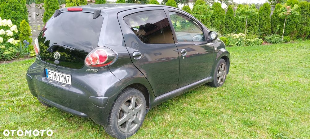 Toyota Aygo Connect - 22