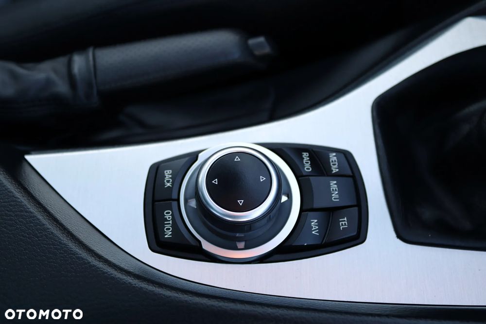 BMW X1 xDrive20d - 29