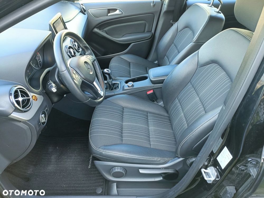Mercedes-Benz Klasa B 180 Style - 9