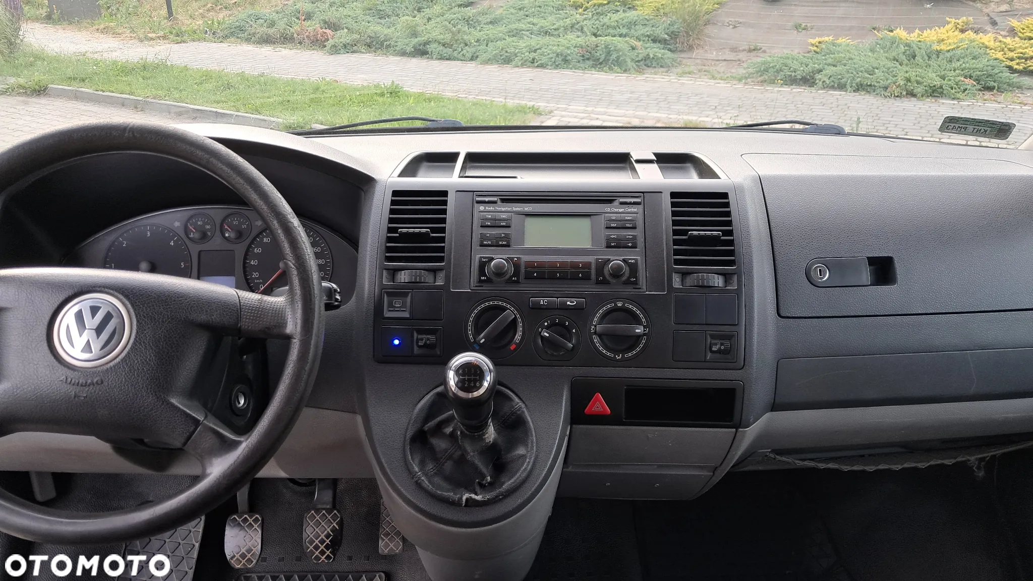 Volkswagen Transporter - 25