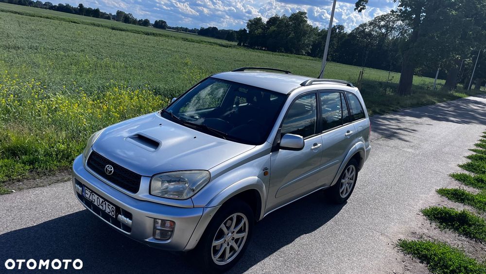 Toyota RAV4 2.0 D-4D 4x4 - 1