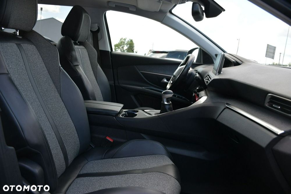 Peugeot 5008 1.5 BlueHDi Allure Pack S&S - 19