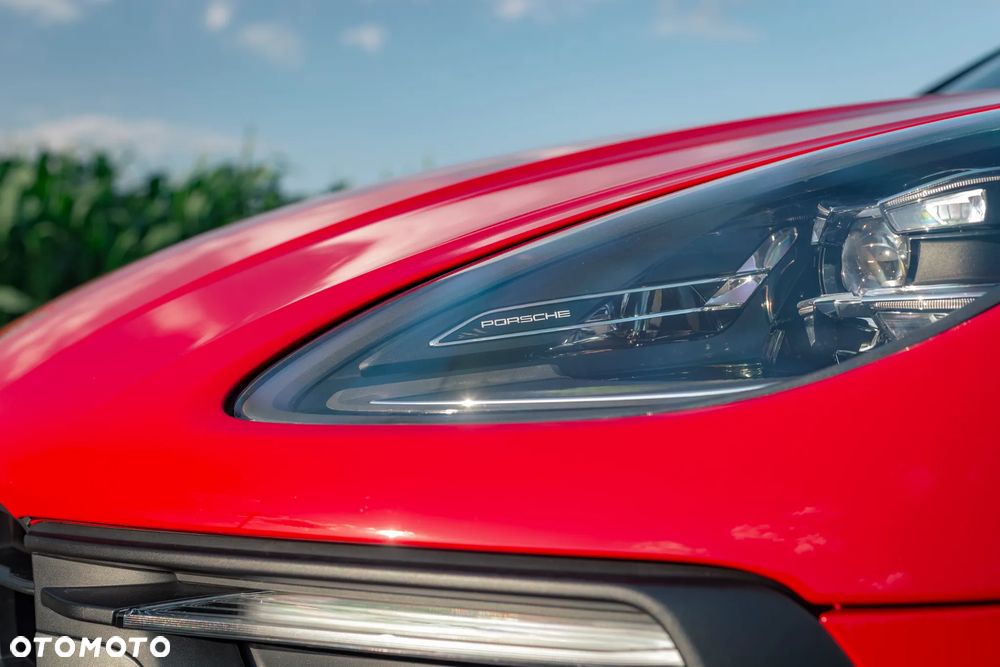Porsche Macan T - 10