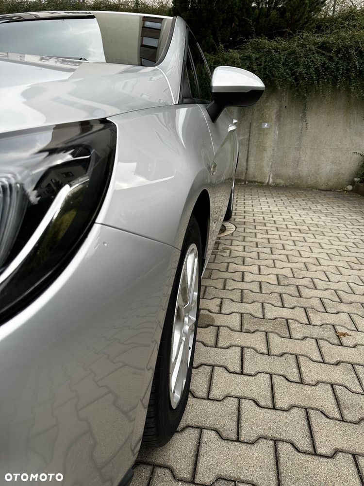 Opel Astra - 8