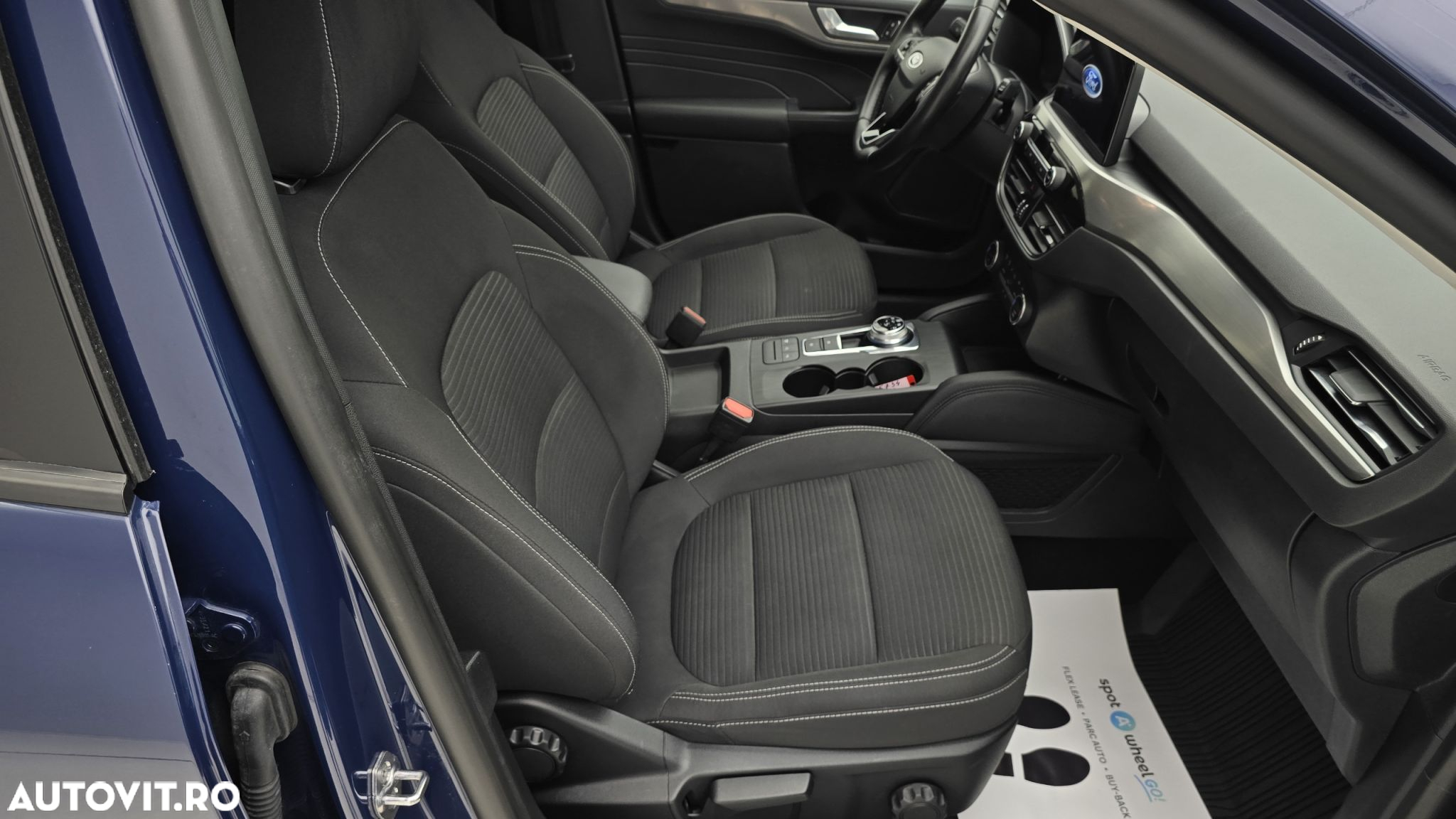 Ford Kuga - 19