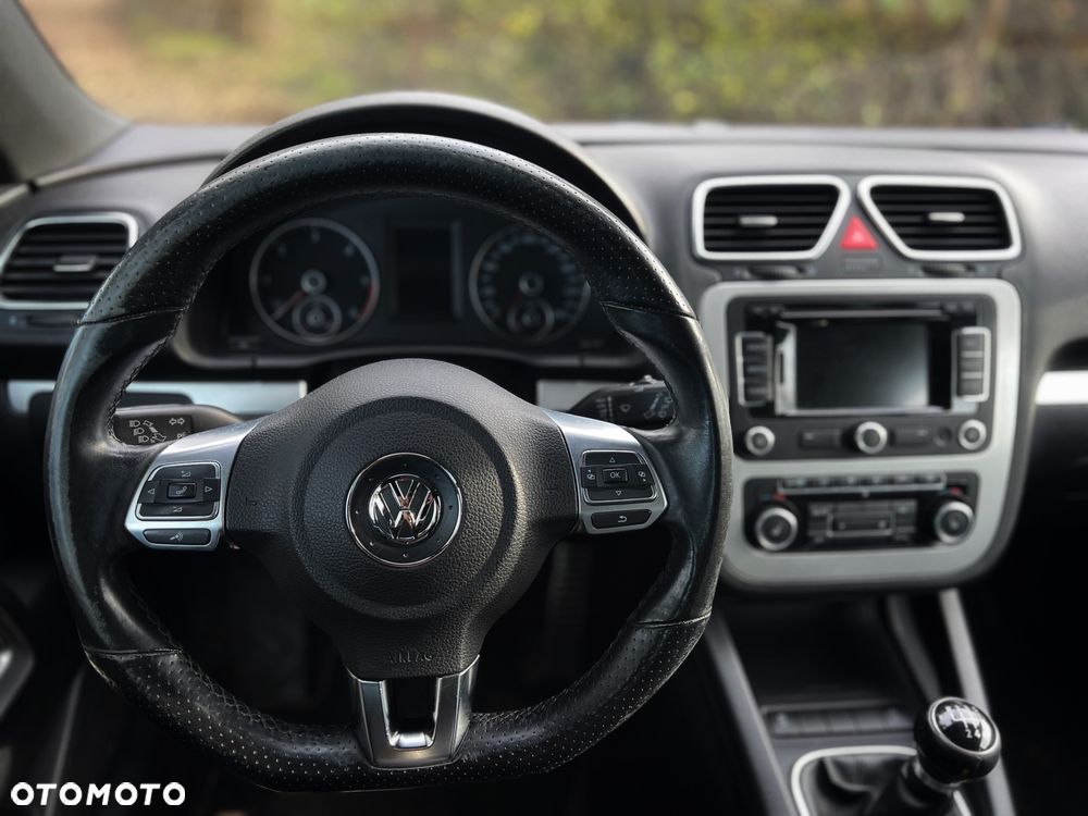 Volkswagen Scirocco 2.0 TDI - 11
