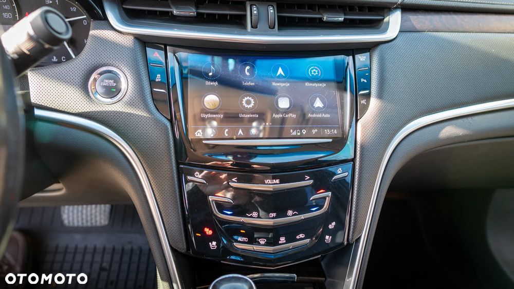 Cadillac XTS - 30