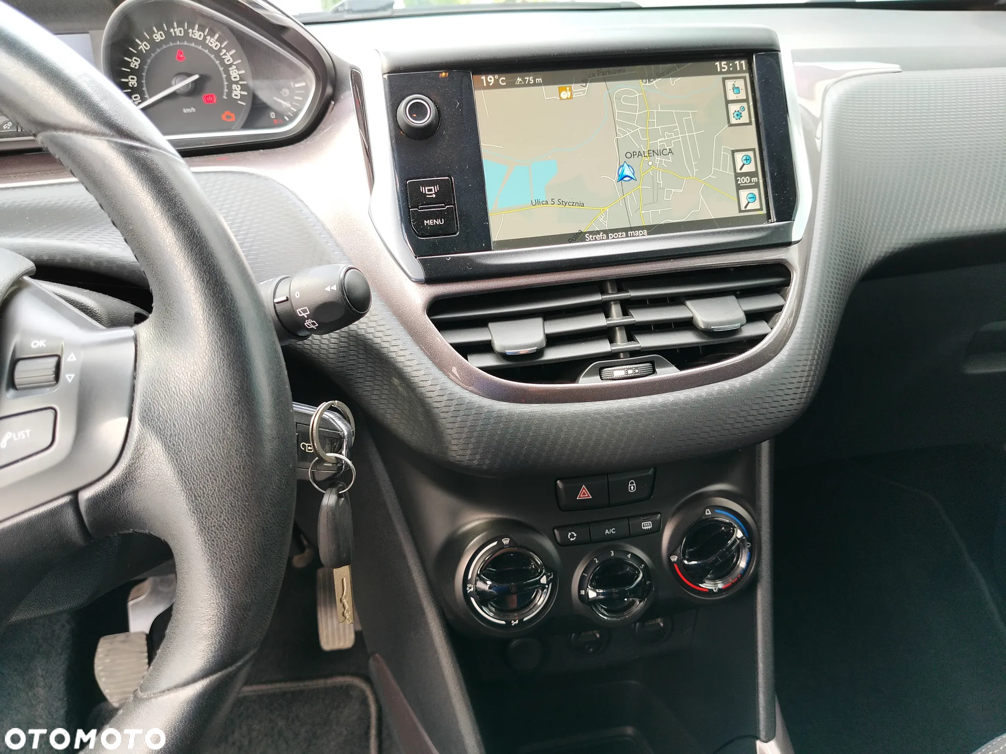 Peugeot 2008 PureTech 82 Signature - 20