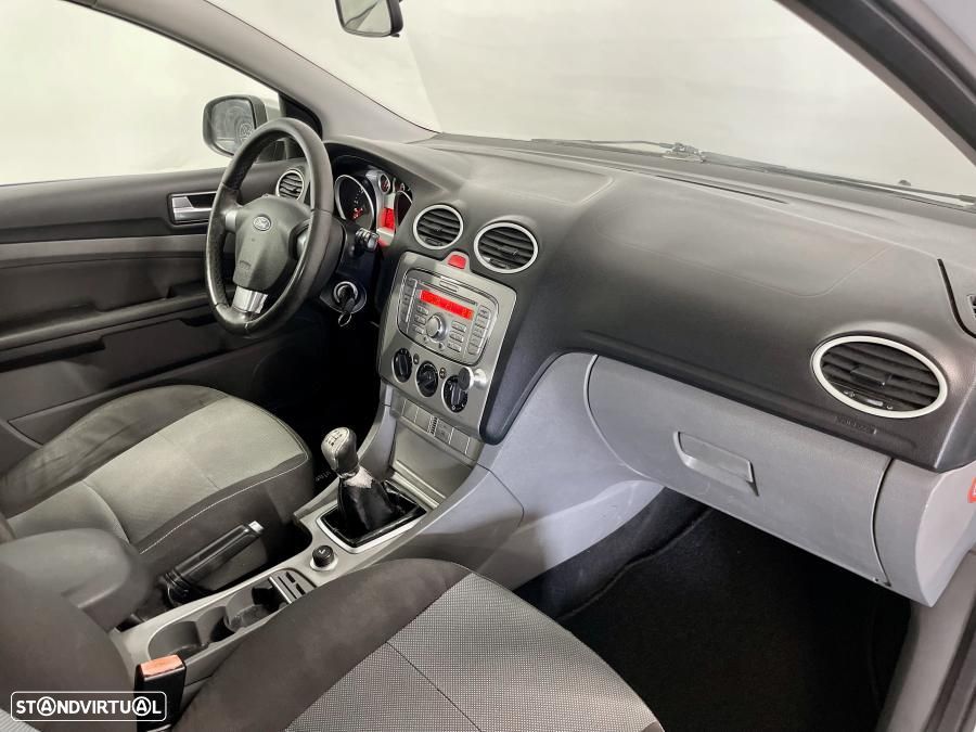 Ford Focus SW 1.6 TDCi DPF Econetic - 16