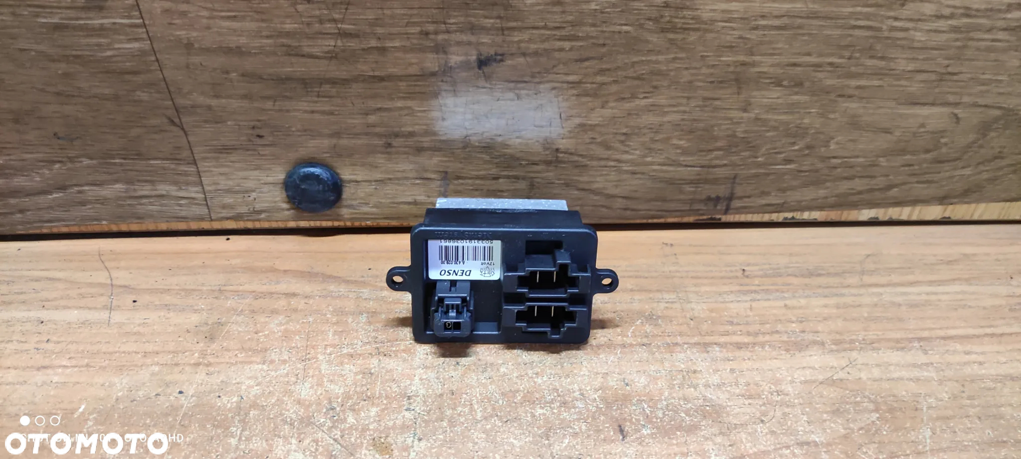 Rezystor opornik dmuchawy Citroen C4 Grand Picasso II  A43002900 - 3