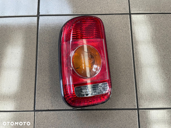 LAMPA TYLNA LEWA MINI CLUBMAN R55 2009 2755115