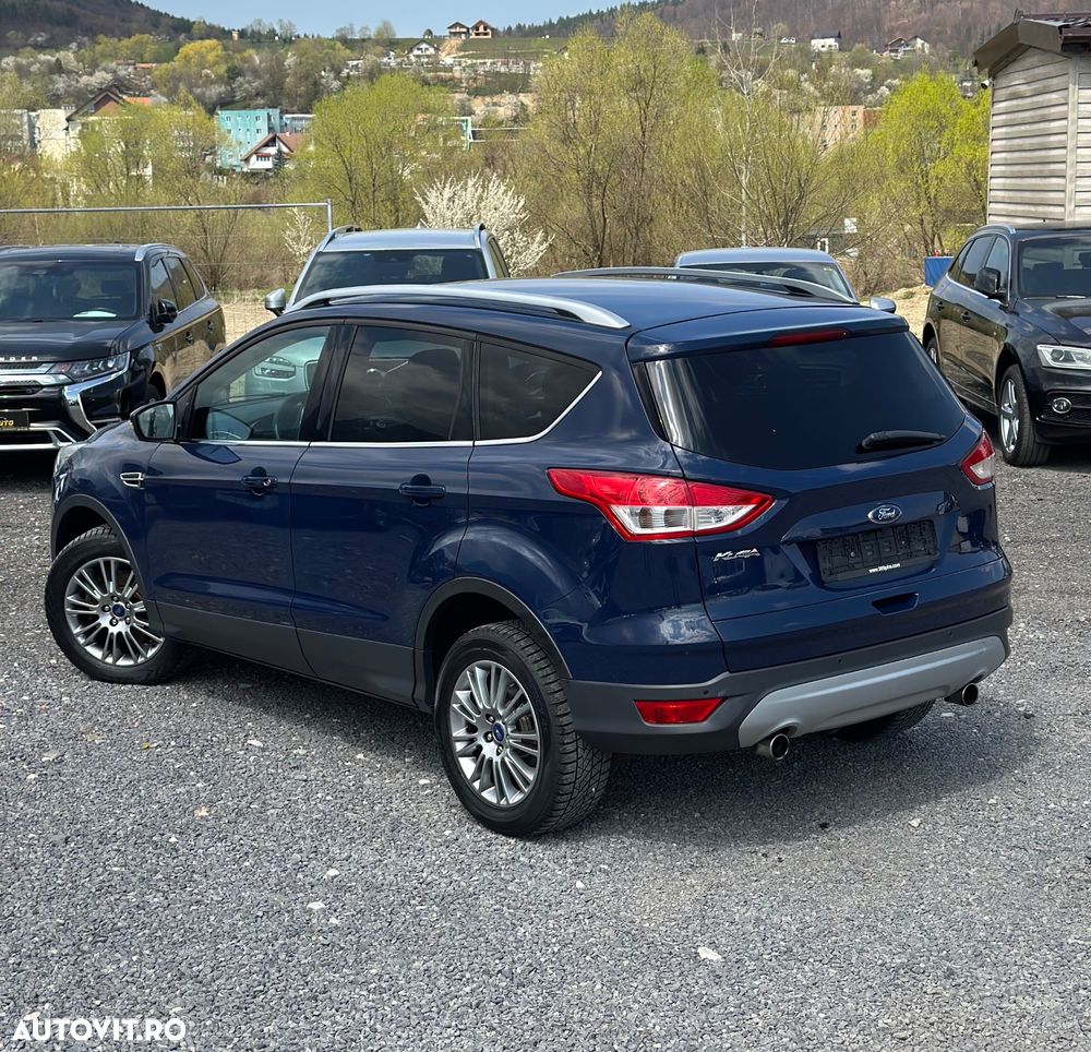 Ford Kuga 2.0 TDCi 4x4 Aut. Titanium - 3