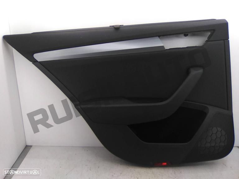 Forra Porta Trás Esquerda 3v986_7023e Skoda Octavia Iii Combi ( - 1