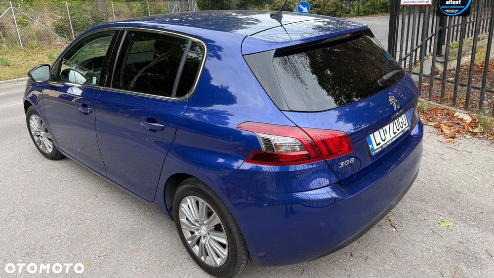 Peugeot 308 1.2 PureTech Allure S&S - 6